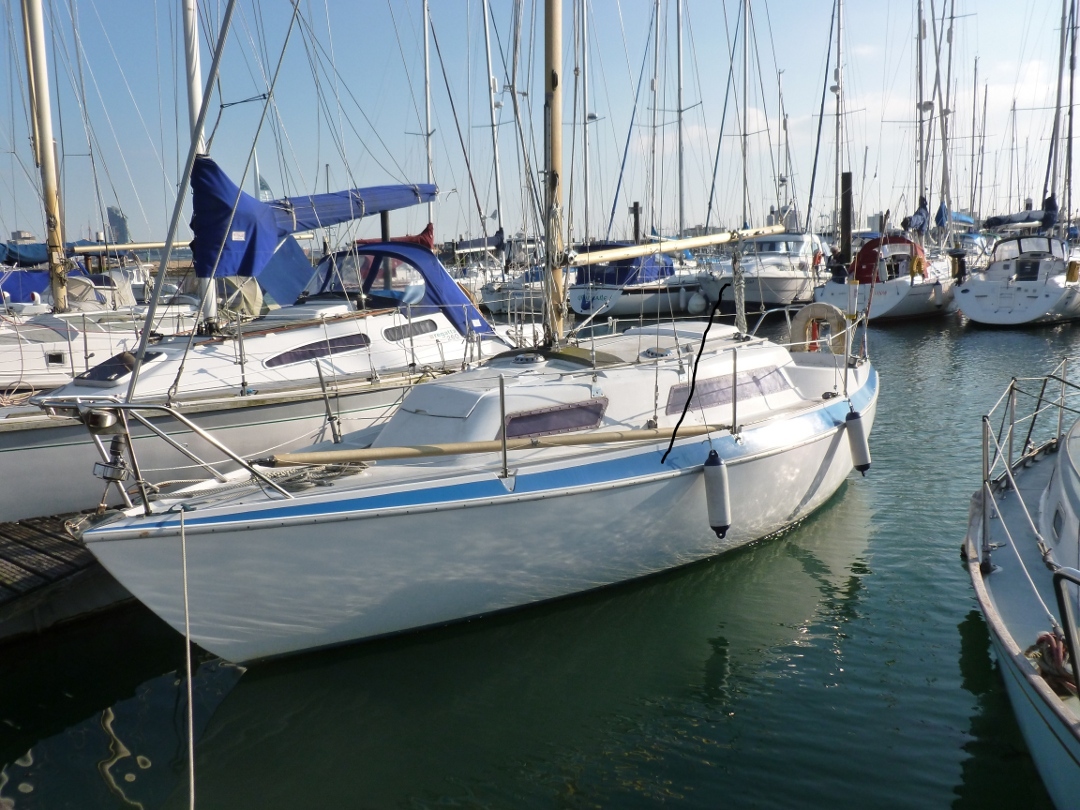 Nokomis -   Built 1972,  Fin keel, Sail number 2322Y,  sailing area  Solent